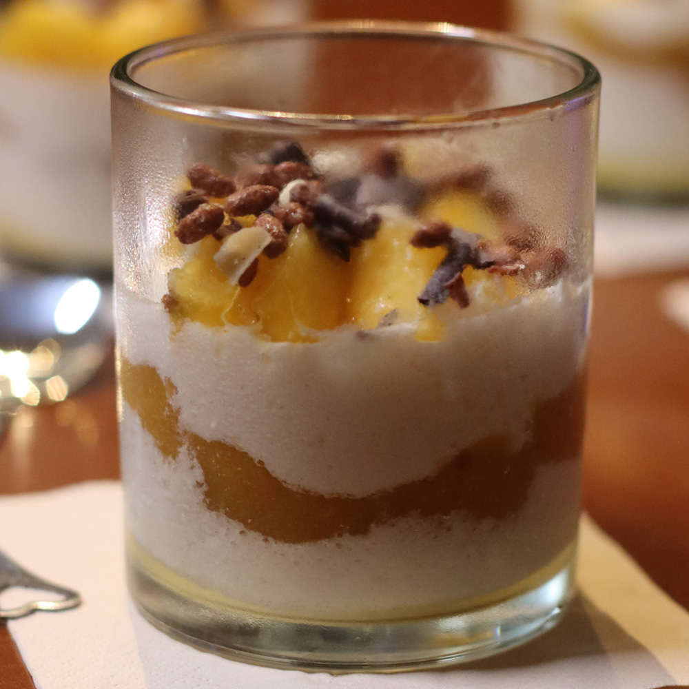 Mousse de Iogurte e Pêssego